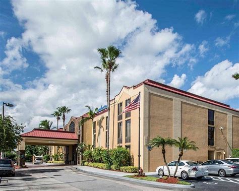 comfort inn lantana fl|Comfort Inn & Suites Lantana